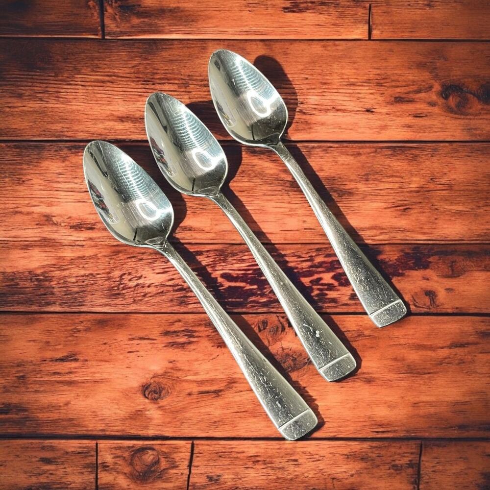 Oneida Mercer Mirror 18/10 Stainless Steel Teaspoons Set of 3 Discontinued